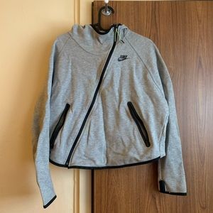 Nike tech sweater